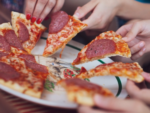 Affordable party food Teenage birthday party pizza
